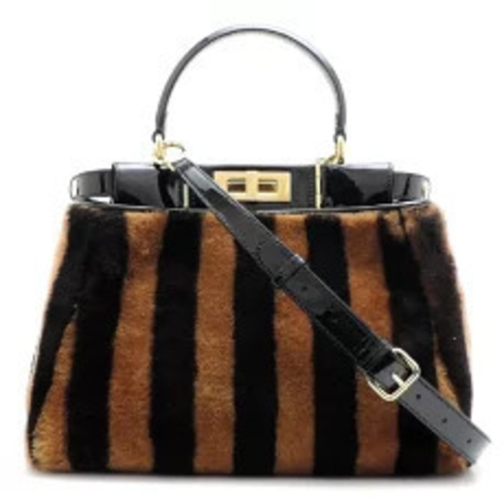 Fendi Peekaboo Regular Pecan Handbag Shearling Brown